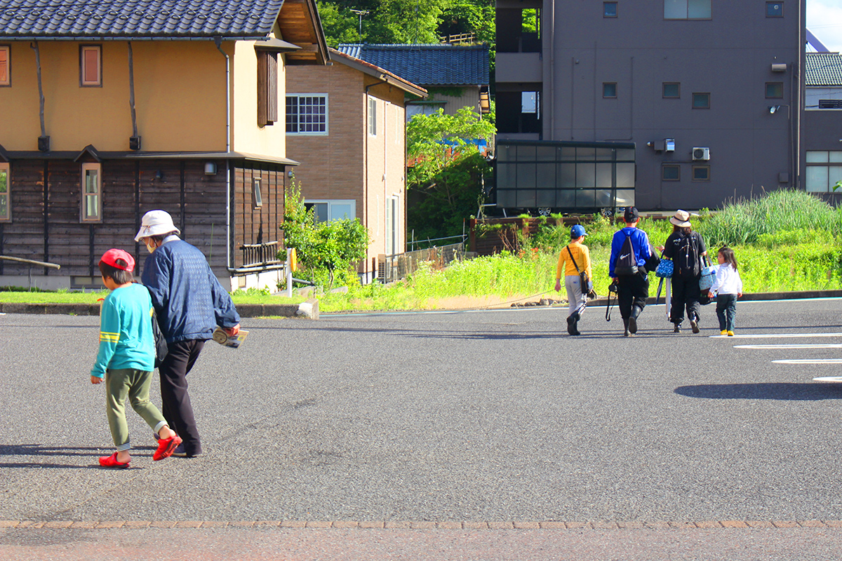 https://savejapan-pj.net/sj2022/fukui/images/14_04_%E6%9C%80%E5%BE%8C%E3%81%BE%E3%81%A7%E6%A5%BD%E3%81%97%E3%82%93%E3%81%A7%E3%81%8F%E3%82%8C%E3%81%A6%E3%82%A2%E3%83%AA%E3%82%AC%E3%83%88%E3%83%BC%E2%98%86.JPG