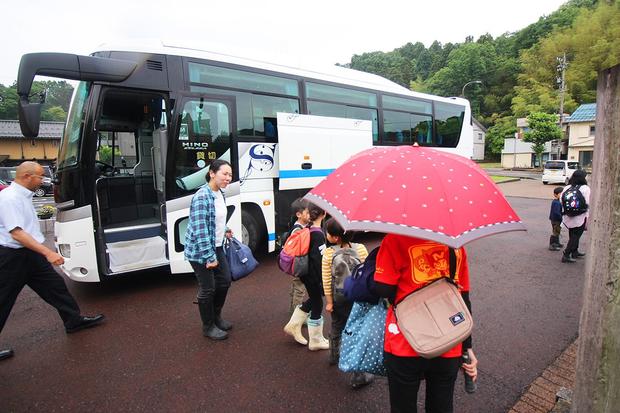 08_01_雨の鯖江で無事解散.JPG