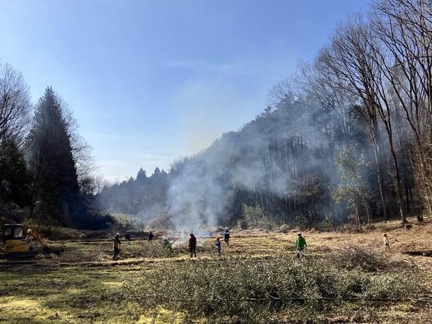 春になるとサシバの渡ってくる里山と田んぼを整備しよう